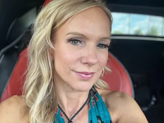 BellaBare webcam livesex profile in anal cams