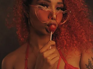 Emma_Velvet video